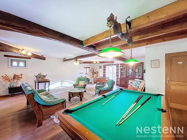 À vendre Propriété avec Maison en pierre de 280 m² avec et parc de 7 hectares avec lac à Mézin