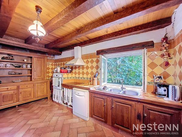 À vendre Propriété avec Maison en pierre de 280 m² avec et parc de 7 hectares avec lac à Mézin