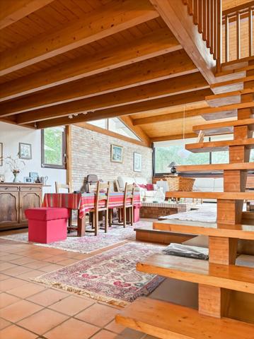 Maison 4 pièces - 113 m² Bien prestige