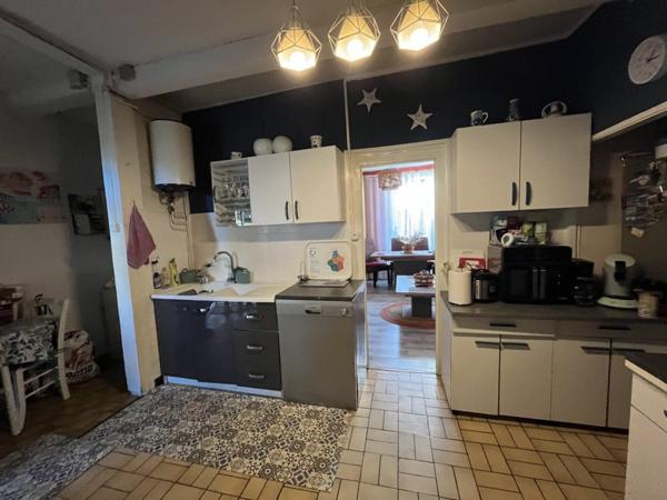 Maison à vendre |  Saint-Amand-Montrond |  4 pièces | 79 m²