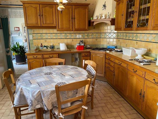 Pavillon à vendre à Saint-Rémy-du-Val dans la Sarthe (72600), ref : 13873/949AC   
centre ville