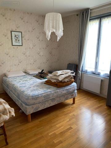 Pavillon à vendre à Saint-Rémy-du-Val dans la Sarthe (72600), ref : 13873/949AC   
centre ville