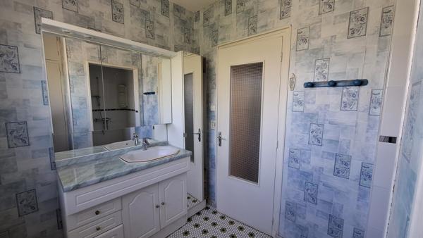 VILLA COSSUE ET LUMINEUSE DE 140M2