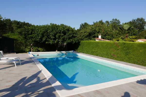 Neuvic (24190) Posez vos valises!