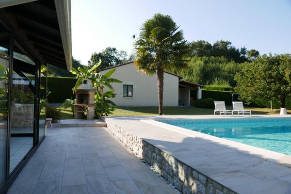 Neuvic (24190) Posez vos valises!