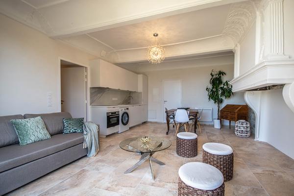 Appartement T2 , jardin terrasse et loggia