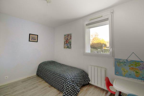 Bruz centre - Appartement 4 pièces - terrasse et jardin - 2 parking - Cellier