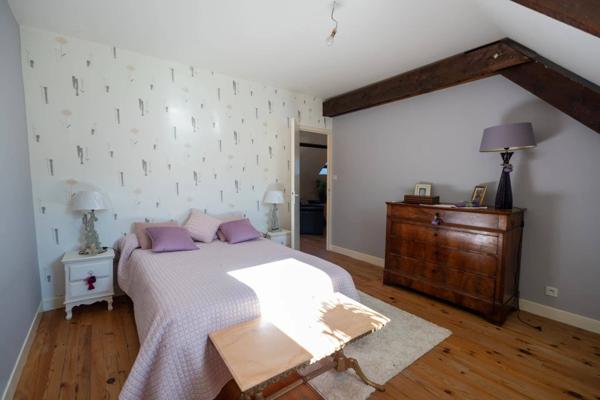 MAISON/LONGERE FORT POTENTIEL