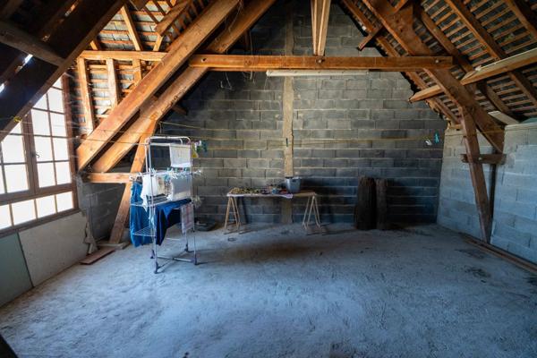 MAISON/LONGERE FORT POTENTIEL