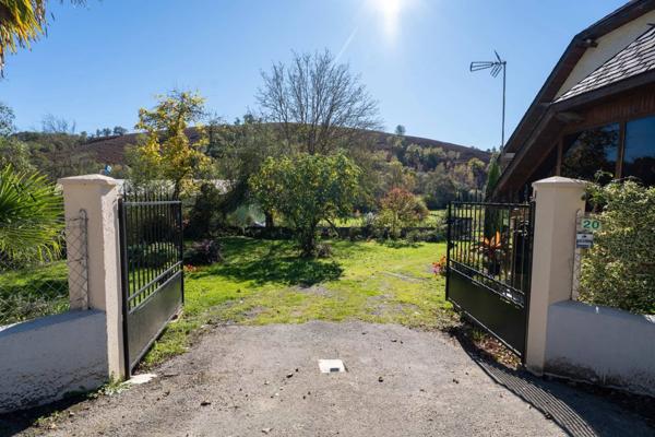 MAISON/LONGERE FORT POTENTIEL