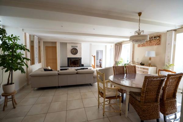 MAISON/LONGERE FORT POTENTIEL