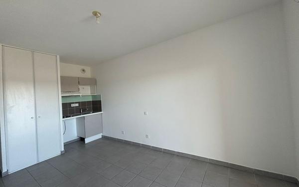 Appartement à vendre    1 pièce • 25 m2 Narbonne