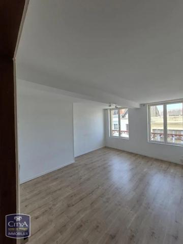 Appartement à louer 3 pièces 70.07m² Saint-Omer (62500)