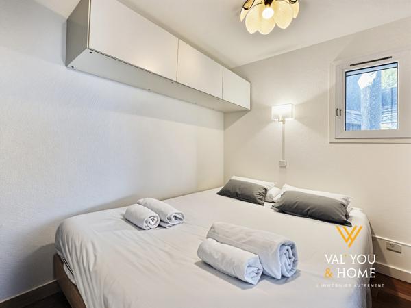 Appartement La Grande Motte – Rez-de-jardin 90 m² de vie global, 6 couchages, Piscine & Parking