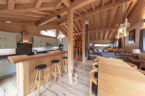 Morzine, Chalet 6 Chambres -  188 m² à vendre