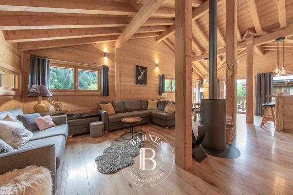 Morzine, Chalet 6 Chambres -  188 m² à vendre