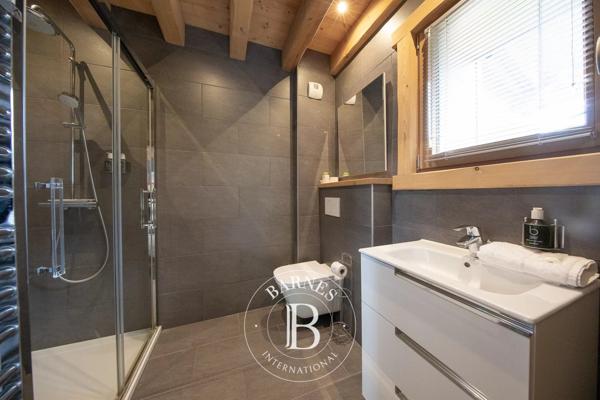 Morzine, Chalet 6 Chambres -  188 m² à vendre