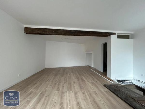 Local commercial à louer 77.95m²