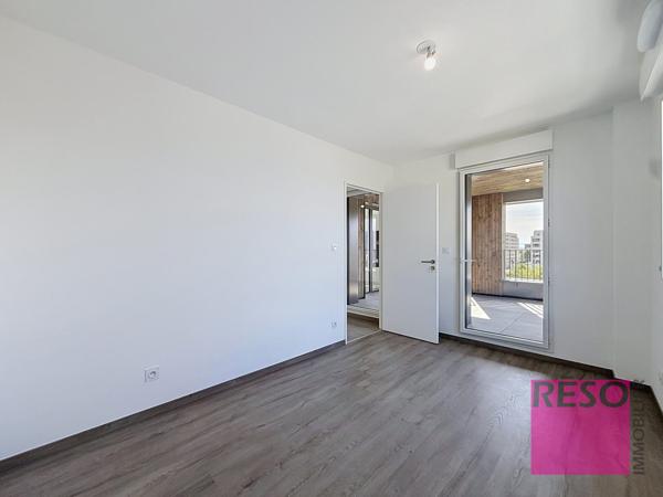 T4, 80 m² de confort prolongés par une magnifique terrasse