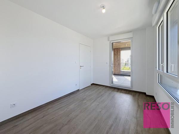 T4, 80 m² de confort prolongés par une magnifique terrasse