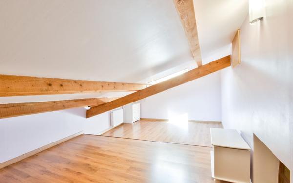 Maison à vendre    5 pièces •  Mornant