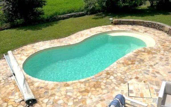 Maison à vendre    5 pièces •  Mornant