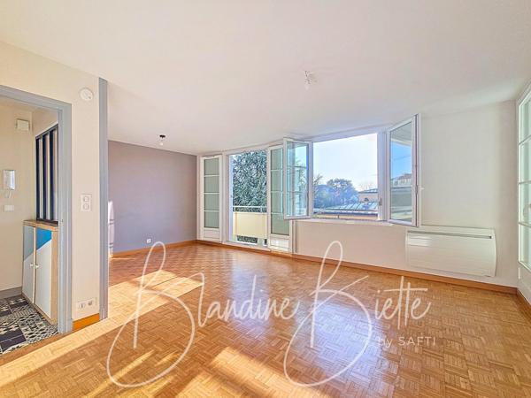 T3 à proximité du RER et de toutes commodités