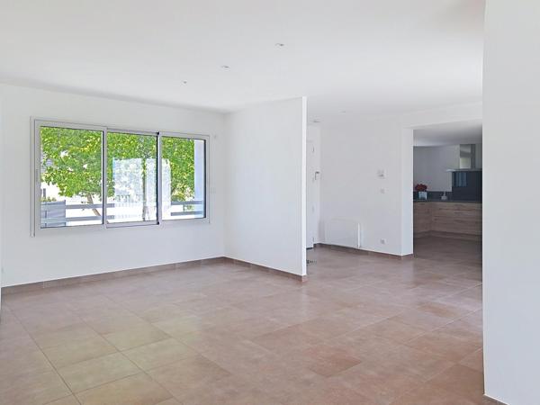 Maison à SAUTRON, 44880 - 5 pièces 114m²