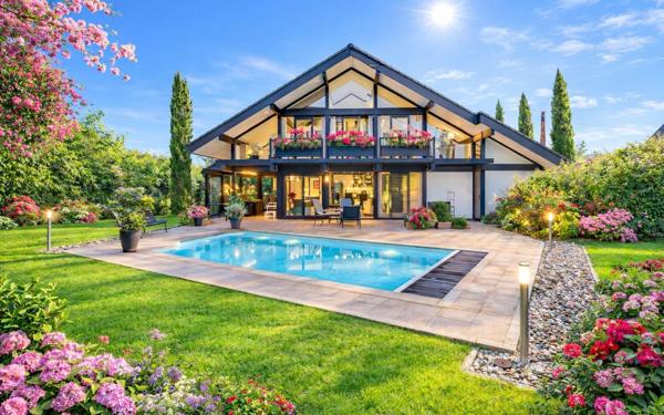 Maison à vendre    4 pièces • 220,54 m2 Strasbourg