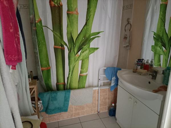 APPARTEMENT A ETAULES