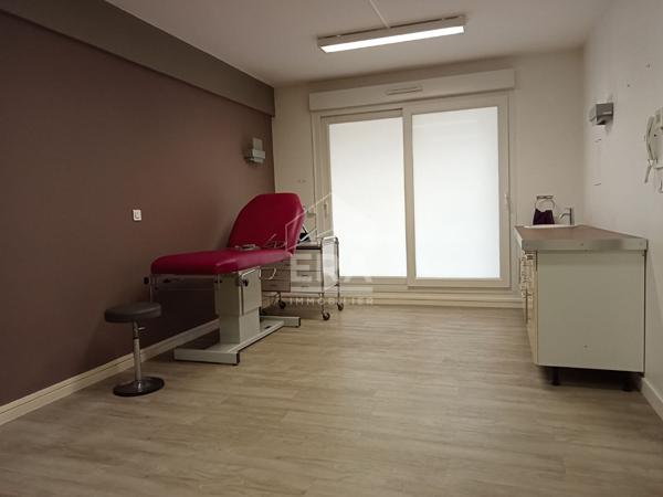 Appartement à vendre situé proche centre ville de Compiègne avec accès PMR, quartier des Capucins
