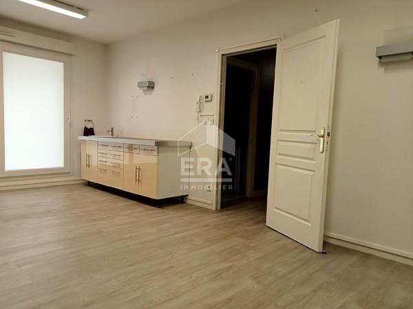 Appartement à vendre situé proche centre ville de Compiègne avec accès PMR, quartier des Capucins