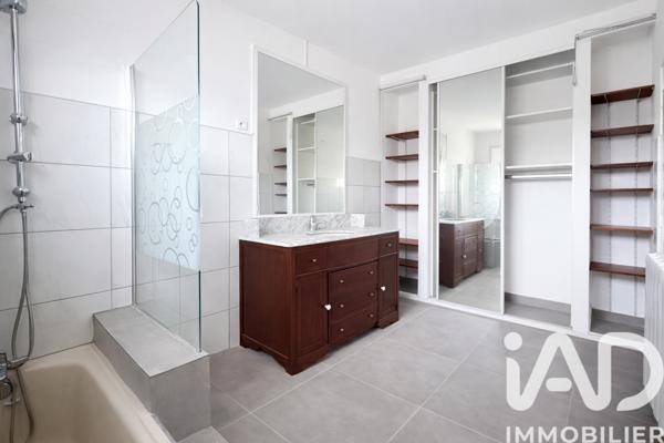 Maison à vendre 4 pièces 119 m² Meyreuil