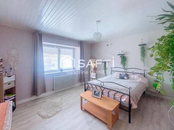 Maison de village dans un ancien corps de ferme