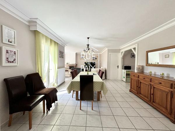 79200 POMPAIRE Maison familiale avec gîte à Pompaire