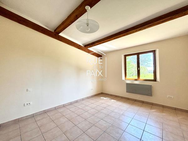 79200 POMPAIRE Maison familiale avec gîte à Pompaire