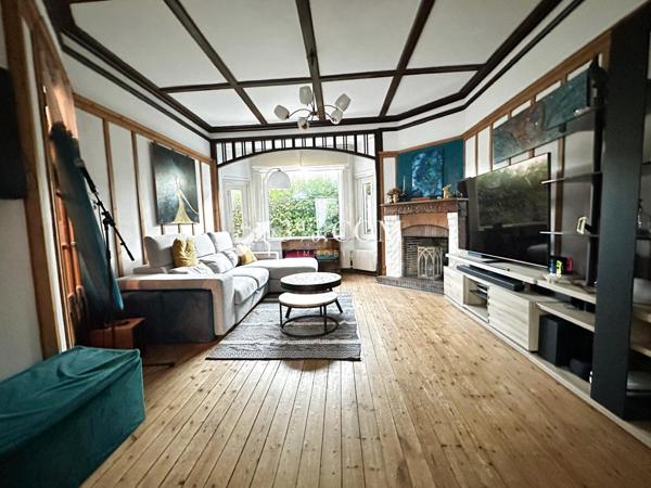 Maison 6 pièce(s) 3 chambre(s) 100 m²