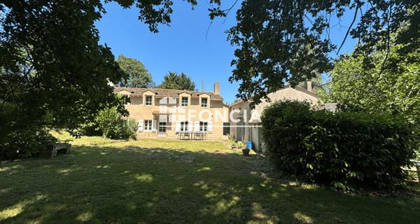 À vendre Maison 6 pièces 138.25 m² - Béruges 86190