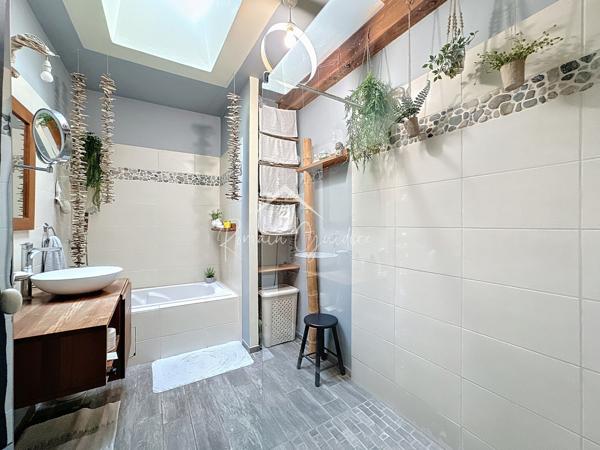 Saint-Georges-de-Luzençon (12100) MAISON BOIS BASSE CONSOMMATION TYPE 5 DE 115 M² SUR SON TERRAIN DE 796 M²