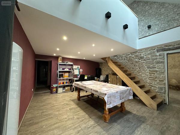Local mixte (Pro/Hab) à vendre à Foucherans dans le Jura (39100), ref : F/ CP