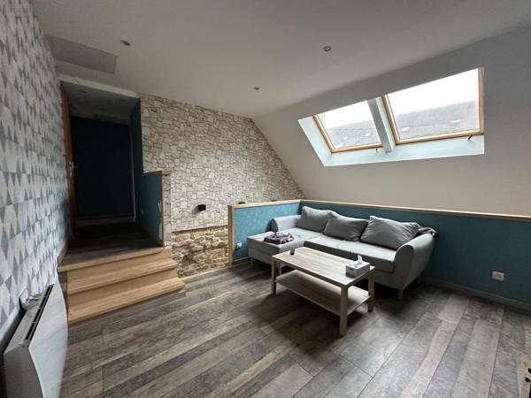 Local mixte (Pro/Hab) à vendre à Foucherans dans le Jura (39100), ref : F/ CP