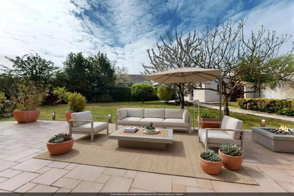 SAINT-PHILBERT-DE-GRAND-LIEU – Deux maisons indépendantes réunies au sein d’une propriété de 261 m² habitables dont 230 m² pour l’habitation principale – Un lieu de vie rare et inspirant