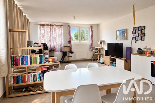 Immeuble à vendre 290 m² Laurenan