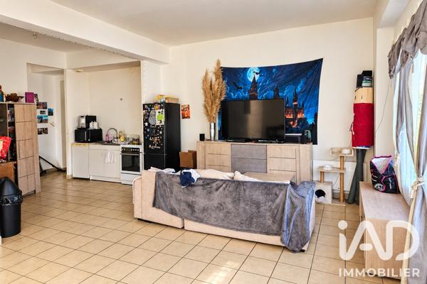 Immeuble à vendre 290 m² Laurenan