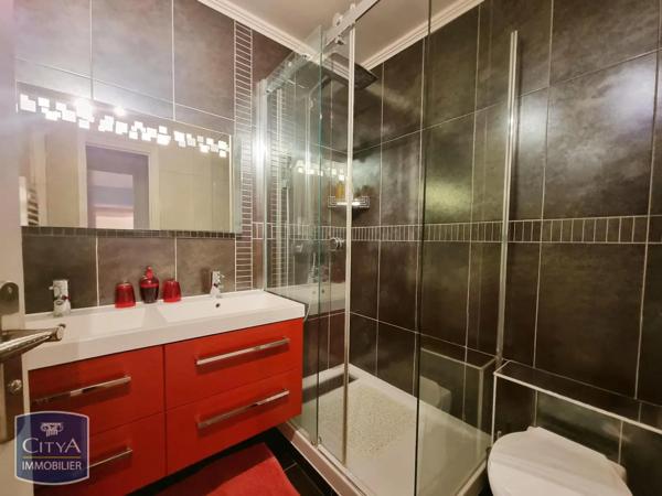 Appartement à louer 2 pièces 53.03m²