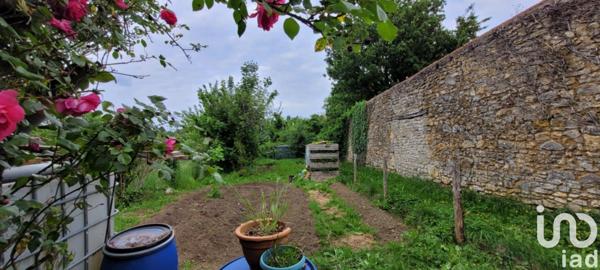 Maison de ville 3 pièces de 77 m² à Gençay (86160)