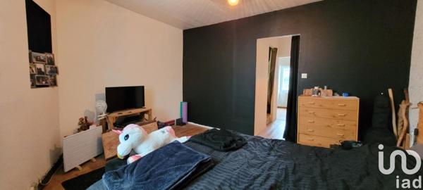 Maison de ville 3 pièces de 77 m² à Gençay (86160)