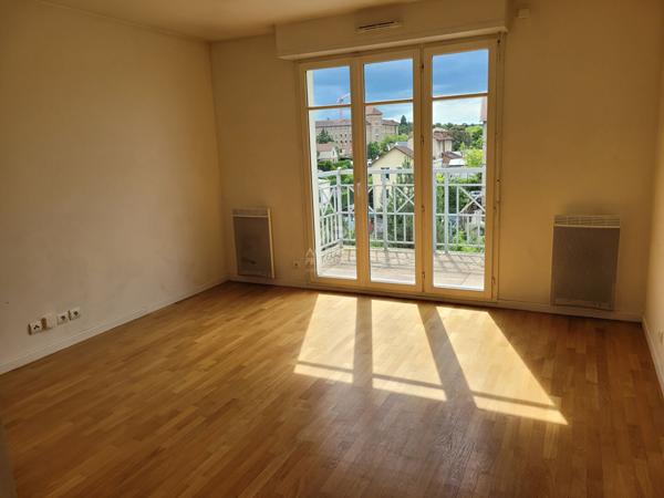 Appartement Saint Germain En Laye 1 pièce(s) 25 m2 185 000 € ** - Référence 17214