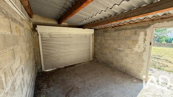 Maison à vendre 5 pièces 96 m² Saint-Saturnin-lès-Avignon