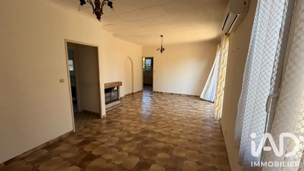 Maison à vendre 5 pièces 96 m² Saint-Saturnin-lès-Avignon